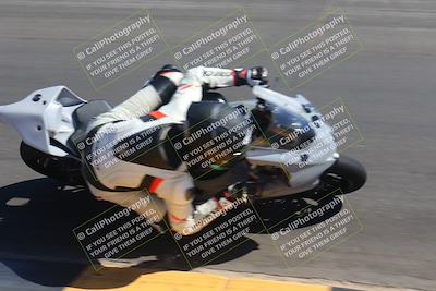 media/Oct-01-2023-SoCal Trackdays (Sun) [[4c570cc352]]/Turn 10 Inside (1250pm)/